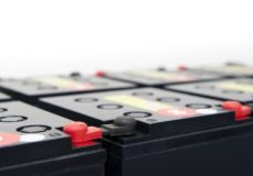 علائم خرابی باتری یو پی اس